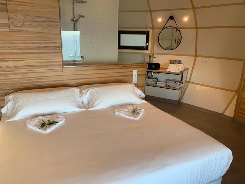 Готель Glamping Do Mar Байона Екстер'єр фото