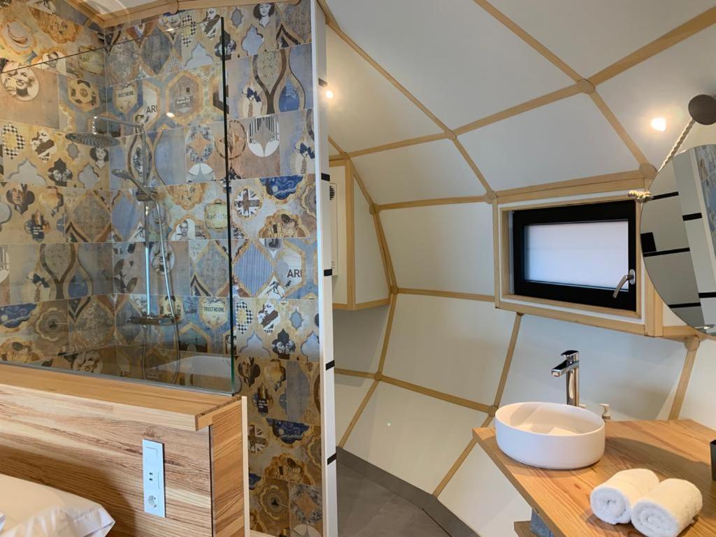 Готель Glamping Do Mar Байона Екстер'єр фото